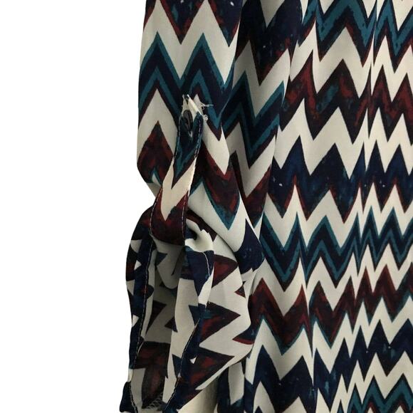 Speechless Colorful Zig-Zag V-Neck Shift Dress - Size XS - Roll Tab Sleeves - Picture 5 of 6